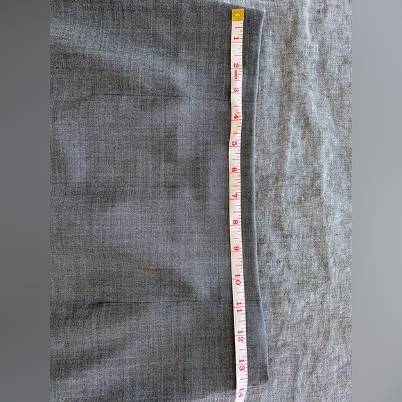 Aritzia Babaton Walt Skirt - Picture 6 of 9